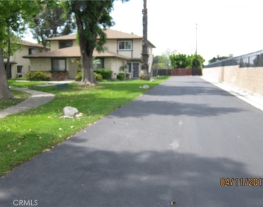 104 Sinclair Avenue - Photo Thumbnail 22