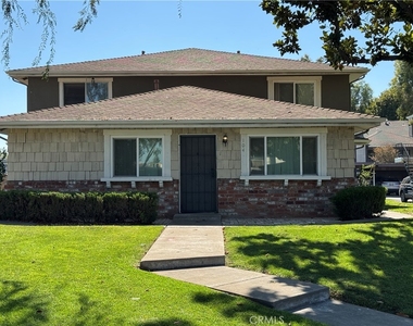 104 Sinclair Avenue - Photo Thumbnail 7