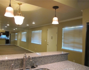 104 Sinclair Avenue - Photo Thumbnail 18