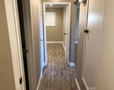 104 Sinclair Avenue - Photo Thumbnail 8