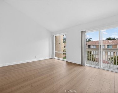 23412 Highcrest Rd - Photo Thumbnail 15