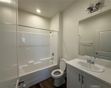 35 Bigsby Drive - Photo Thumbnail 8