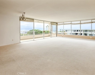 32709 Seagate Drive - Photo Thumbnail 1