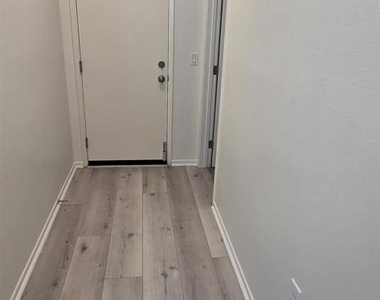 5280 Beachfront - Photo Thumbnail 16