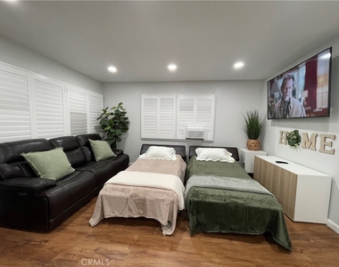 12893 Adelle Street - Photo Thumbnail 16