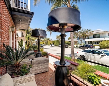 2025 E Balboa - Photo Thumbnail 3