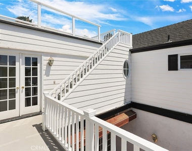 2025 E Balboa - Photo Thumbnail 14