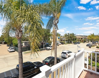 2025 E Balboa - Photo Thumbnail 24