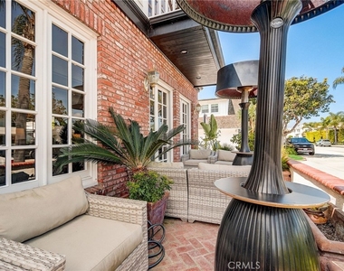 2025 E Balboa - Photo Thumbnail 2