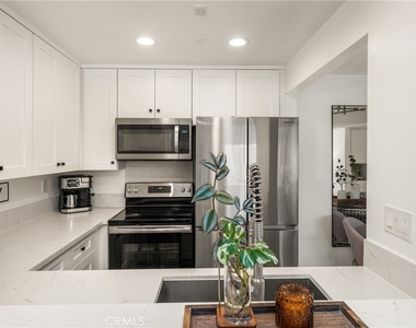 25761 Le Parc - Photo Thumbnail 12