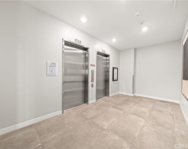 2510 Rivington - Photo Thumbnail 1
