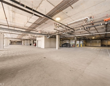 2510 Rivington - Photo Thumbnail 28