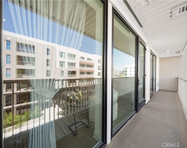 2510 Rivington - Photo Thumbnail 27