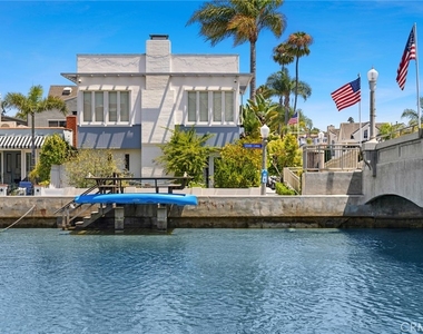 200 Grand Canal - Photo Thumbnail 39