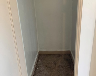 315 W Colton Avenue - Photo Thumbnail 5