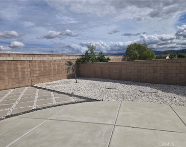 8418 Lourenco Lane - Photo Thumbnail 11