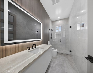 10843 Cantara Street - Photo Thumbnail 19