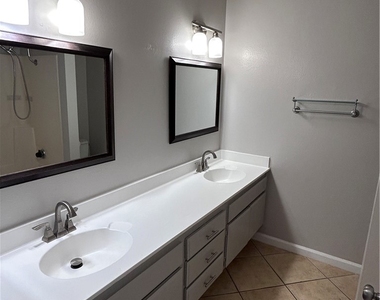 1271 N Emogene Street - Photo Thumbnail 8