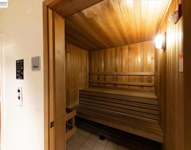 809 Clay St - Photo Thumbnail 22