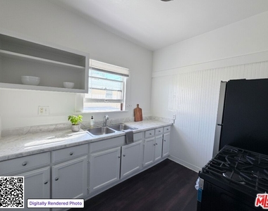 2148 S Oak Street - Photo Thumbnail 4