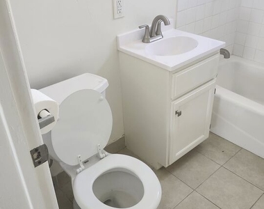 8261 Crenshaw Drive - Photo Thumbnail 5