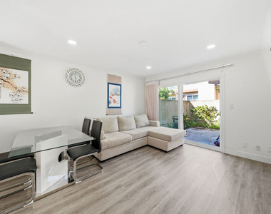 3442 Del Amo Boulevard - Photo Thumbnail 15