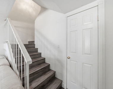 3442 Del Amo Boulevard - Photo Thumbnail 14