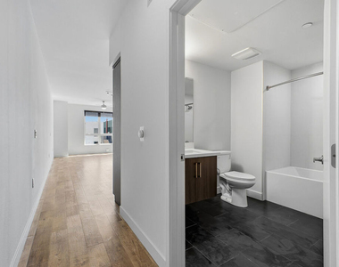 10601 Washington Boulevard - Photo Thumbnail 6