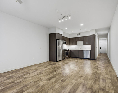 10601 Washington Boulevard - Photo Thumbnail 4