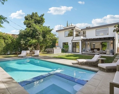 731 N Curson Avenue - Photo Thumbnail 66