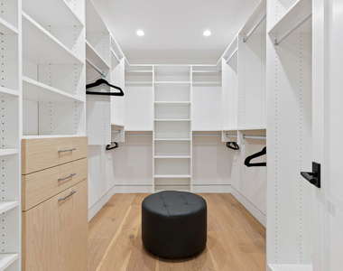 731 N Curson Avenue - Photo Thumbnail 38