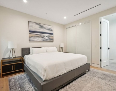 731 N Curson Avenue - Photo Thumbnail 45
