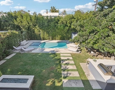 731 N Curson Avenue - Photo Thumbnail 2