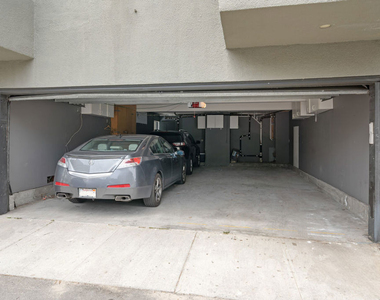 20 28th Avenue - Photo Thumbnail 20