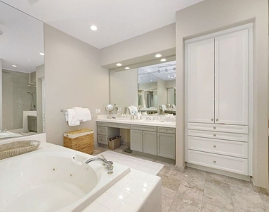 718 Palisades Drive - Photo Thumbnail 7