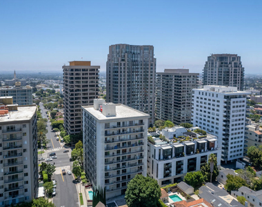 10751 Wilshire Boulevard - Photo Thumbnail 12