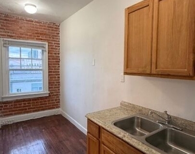 2795 W 8th Street - Photo Thumbnail 11