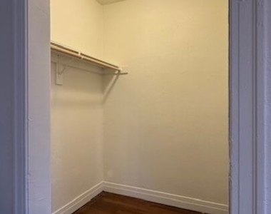 2795 W 8th Street - Photo Thumbnail 5