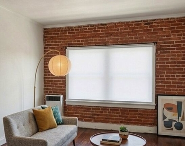 2795 W 8th Street - Photo Thumbnail 4