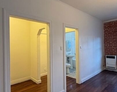 2795 W 8th Street - Photo Thumbnail 3
