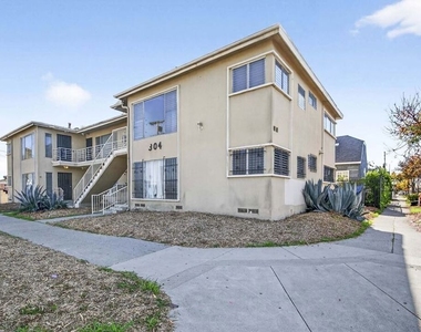304 E 95th Street - Photo Thumbnail 14