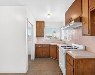 304 E 95th Street - Photo Thumbnail 11