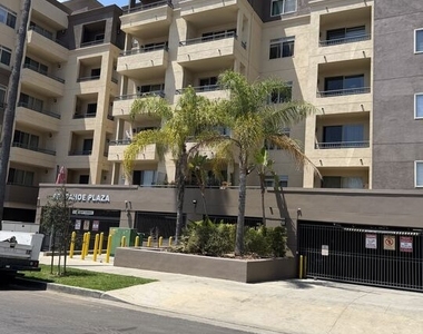 991 Arapahoe Street - Photo Thumbnail 2