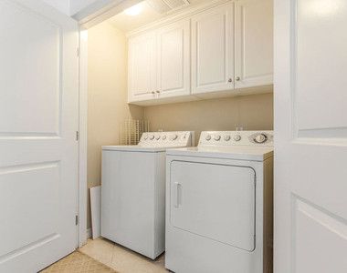 13031 Villosa Place - Photo Thumbnail 17