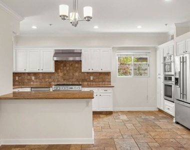 10616 Kinnard Avenue - Photo Thumbnail 7