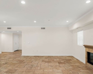 10616 Kinnard Avenue - Photo Thumbnail 11