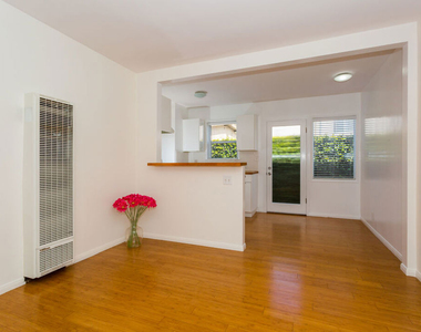 2410 Abbot Kinney Boulevard - Photo Thumbnail 2
