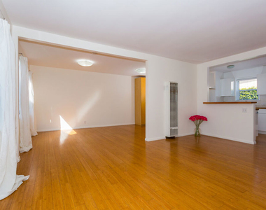 2410 Abbot Kinney Boulevard - Photo Thumbnail 1