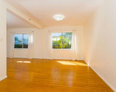 2410 Abbot Kinney Boulevard - Photo Thumbnail 5
