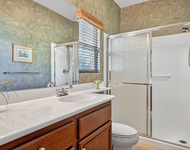 128 Kavenish Drive - Photo Thumbnail 10